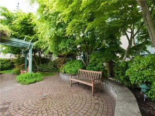 Photo 15: # 202 212 LONSDALE AV in North Vancouver: Lower Lonsdale Condo for sale in "Two One Two" : MLS®# V893037