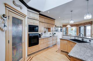 Photo 5: 39 Discovery Drive SW in Calgary: Discovery Ridge Detached for sale : MLS®# A2000155