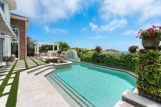 Main Photo: House for sale : 5 bedrooms : 6815 La Jolla Scenic Drive in La Jolla