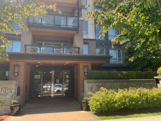 Photo 1: 304 1150 KENSAL Place in Coquitlam: New Horizons Condo for sale in "WINDSOR GATE" : MLS®# R2711121