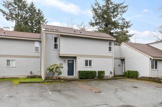 Photo 26: 6108 E GREENSIDE Drive in Surrey: Cloverdale BC Townhouse for sale in "Greenside Estates" (Cloverdale)  : MLS®# R2864265