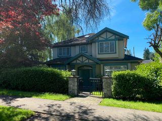 Photo 1: 2402 W 19TH Avenue in Vancouver: Arbutus House for sale (Vancouver West)  : MLS®# R2704187