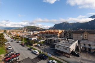 Photo 12: 504 38013 THIRD Avenue in Squamish: Downtown SQ Condo for sale in "THE LAUREN" : MLS®# R2415912