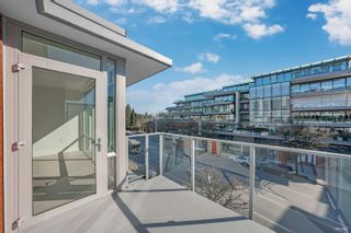 Photo 3: 307 1331 MARINE Drive in West Vancouver: Ambleside Condo for sale : MLS®# R2878542