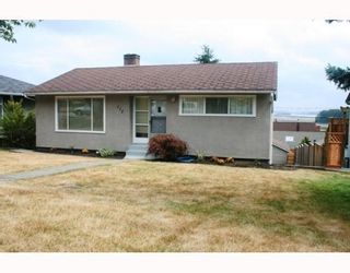 Photo 1: 112 SAPPER ST in New Westminster: House for sale : MLS®# V781379