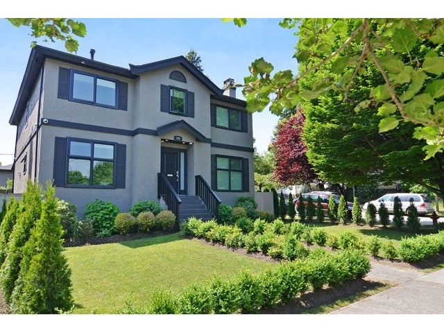 Main Photo: 598 W 24TH Avenue in Vancouver: Cambie House for sale in "DOUGLAS PARK" (Vancouver West)  : MLS®# V1125988