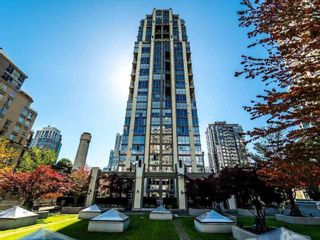 Photo 19: 2403 1238 RICHARDS Street in Vancouver: Yaletown Condo for sale in "The Metropolis" (Vancouver West)  : MLS®# R2745341