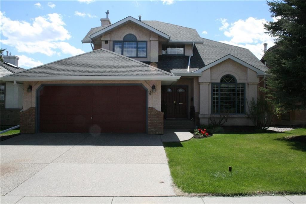 Main Photo: 75 SILVERSTONE Road NW in Calgary: Silver Springs Detached for sale : MLS®# C4287056