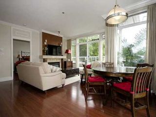 Photo 1: 407 2628 YEW Street in Vancouver West: Home for sale : MLS®# V1009996