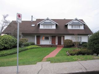 Photo 1: 1571 HOLDOM Avenue in Burnaby: Parkcrest House for sale (Burnaby North)  : MLS®# R2224176