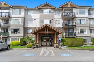 Main Photo: 211 2955 DIAMOND Crescent in Abbotsford: Abbotsford West Condo for sale in "Westwood" : MLS®# R2884964
