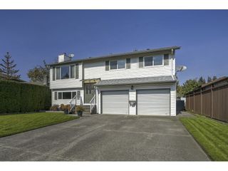Photo 1: 26927 33A Avenue in Langley: Aldergrove Langley House for sale in "Parkside" : MLS®# R2310488