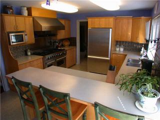 Photo 2: 2735 BYRON RD in North Vancouver: Blueridge NV House for sale in "Blueridge" : MLS®# V871363