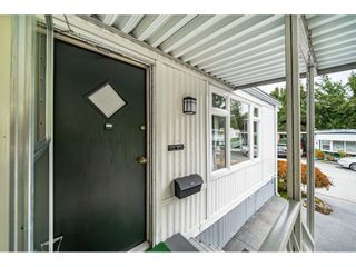 Photo 4: 108 15875 20 Avenue in Surrey: King George Corridor Manufactured Home for sale in "Sea Ridge Bays" (South Surrey White Rock)  : MLS®# R2512573