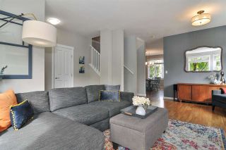 Photo 4: 40 6575 192 Street in Surrey: Clayton Townhouse for sale in "IXIA" (Cloverdale)  : MLS®# R2410313