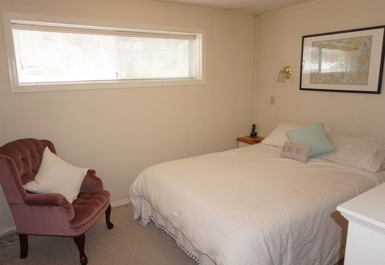 Photo 8: Photos: 1783 FAIRVIEW Street in Abbotsford: Poplar House for sale : MLS®# R2308834