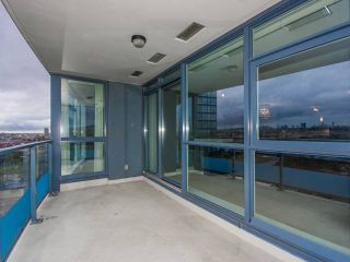 Photo 8: 1504 2225 HOLDOM Avenue in Burnaby: Central BN Condo for sale in "LEGACY TOWERS" (Burnaby North)  : MLS®# V987068