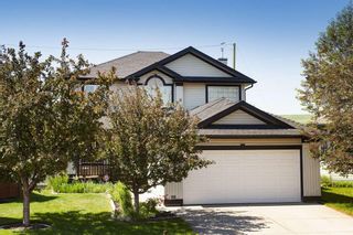 Photo 2: 127 Fairways Drive NW: Airdrie Detached for sale : MLS®# A1123412