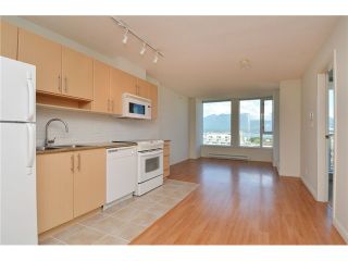 Photo 3: 1505 505 Talyor Street in Vancouver: Downtown Condo for sale (Vancouver West)  : MLS®# V1074531