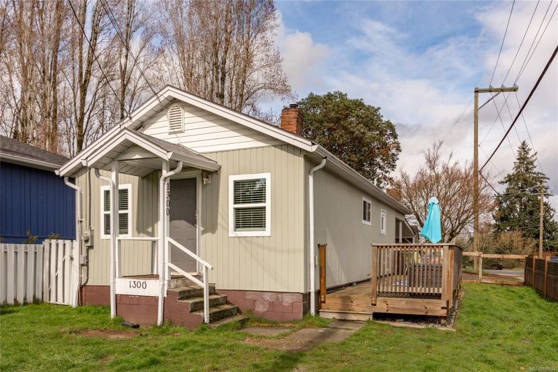 FEATURED LISTING: 1300 Townsite Rd Nanaimo