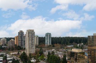 Photo 10: 2106 4508 HAZEL Street in Burnaby: Forest Glen BS Condo for sale in "Sovereign" (Burnaby South)  : MLS®# R2689689