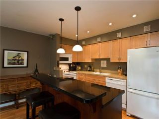 Photo 2: 305 1299 W 7TH Avenue in Vancouver: Fairview VW Condo for sale in "MARBELLA" (Vancouver West)  : MLS®# V856379