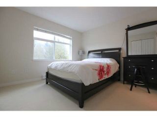 Photo 13: 697 PREMIER Street in North Vancouver: Lynnmour Townhouse for sale in "WEDGEWOOD" : MLS®# V1112919