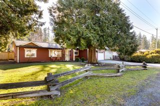 Photo 2: 20026 36A Avenue in Langley: Brookswood Langley House for sale : MLS®# R2850042