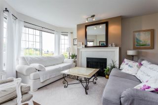 Photo 9: 302 1369 GEORGE Street: White Rock Condo for sale in "CAMEO TERRACE" (South Surrey White Rock)  : MLS®# R2186748