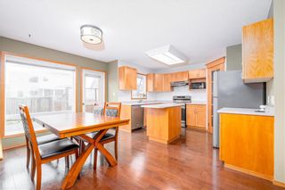 Photo 12: 38 Manor Haven Drive in Winnipeg: River Park South Residential for sale (2F)  : MLS®# 202221727
