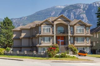 Photo 1: 38108 FOURTH Avenue in Squamish: Downtown SQ House for sale : MLS®# R2749879