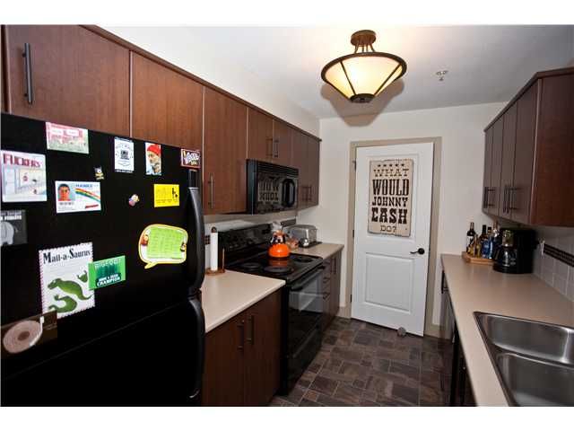 Photo 2: Photos: # 320 12238 224TH ST in Maple Ridge: East Central Condo for sale : MLS®# V1099348