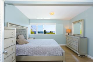 Photo 16: 2365 QUEENS Avenue in West Vancouver: Queens House for sale : MLS®# R2681493