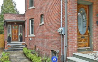 Photo 2: 236 Bain Avenue in Toronto: North Riverdale House (3-Storey) for sale (Toronto E01)  : MLS®# E4760020
