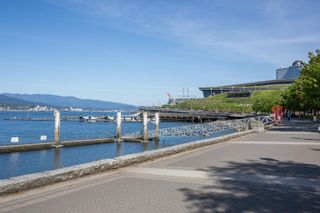 Photo 31: 403 1169 W CORDOVA Street in Vancouver: Coal Harbour Condo for sale in "ONE HARBOUR GREEN" (Vancouver West)  : MLS®# R2861936