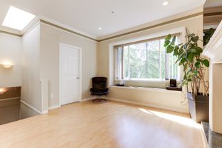 Photo 4: 615 E 44TH Avenue in Vancouver: Fraser VE 1/2 Duplex for sale (Vancouver East)  : MLS®# R2681531