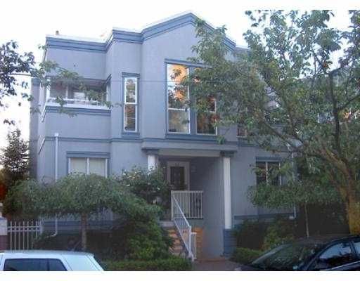 Main Photo: 11 877 W 7TH AV in Vancouver: Fairview VW Townhouse for sale in "EMERALD COURT" (Vancouver West)  : MLS®# V601474