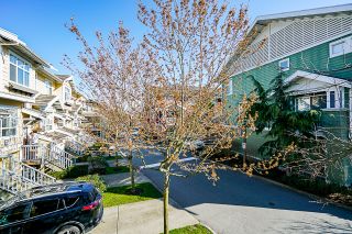 Photo 8: 63 15168 36 Avenue in Surrey: Morgan Creek Townhouse for sale in "SOLAY" (South Surrey White Rock)  : MLS®# R2353143