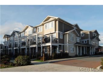 Main Photo: 104 842 Brock Ave in VICTORIA: La Langford Proper Row/Townhouse for sale (Langford)  : MLS®# 507331