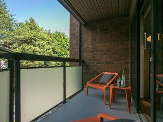Photo 4: 306 1855 NELSON Street in Vancouver: West End VW Condo for sale in "West Park" (Vancouver West)  : MLS®# R2171198