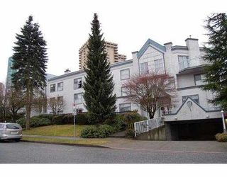 Photo 1: 101 5695 CHAFFEY Avenue in Burnaby: Central Park BS Condo for sale in "DURHAM PLACE" (Burnaby South)  : MLS®# V802745