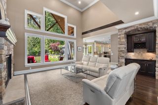 Photo 11: 7739 162A Street in Surrey: Fleetwood Tynehead House for sale : MLS®# R2886796