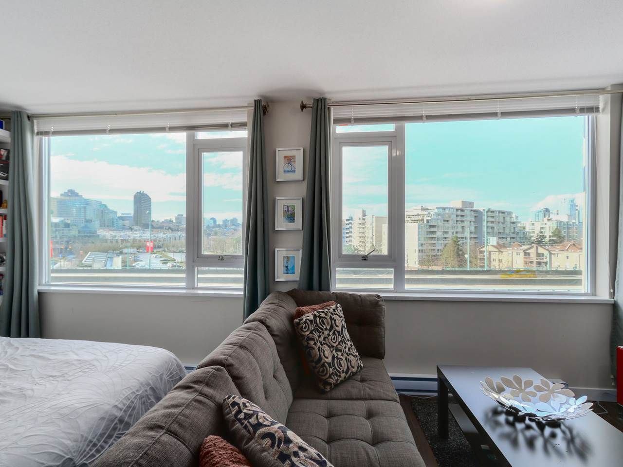 Photo 11: Photos: 612 445 W 2ND Avenue in Vancouver: False Creek Condo for sale in "Maynard's Block" (Vancouver West)  : MLS®# R2034960