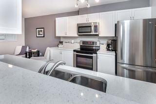 Photo 7: 407 2558 Parkview Lane in PORT COQUITLAM: Central Pt Coquitlam Condo for sale (port)  : MLS®# R2142382