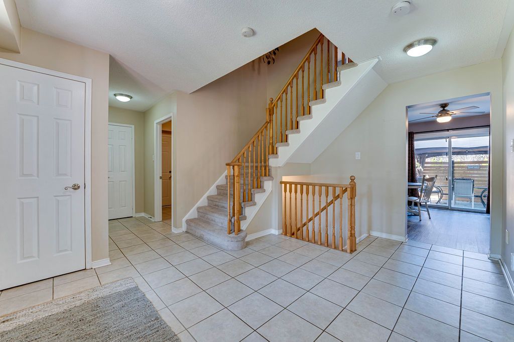 Photo 29: Photos: 29 Ingram Court in Barrie: House for sale (Simcoe)  : MLS®# 40129699