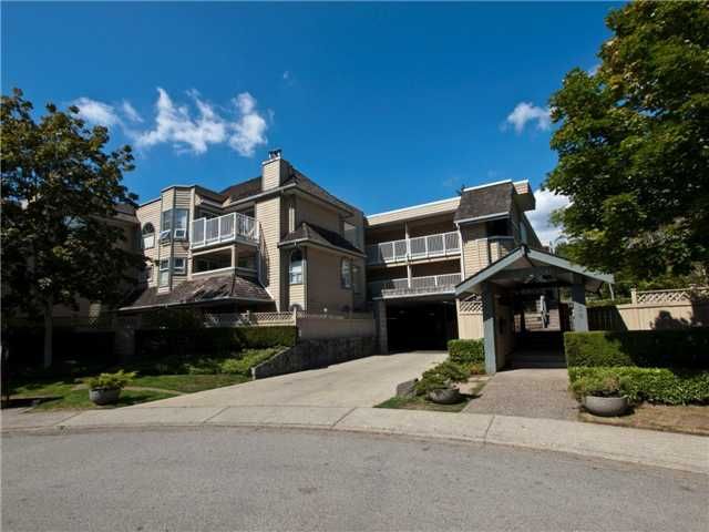 Main Photo: 308 1000 BOWRON Court in North Vancouver: Roche Point Condo for sale in "BOWRON COURT" : MLS®# V896623