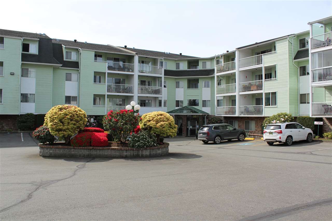 Main Photo: 304 31850 UNION Avenue in Abbotsford: Abbotsford West Condo for sale in "Fernwood Manor" : MLS®# R2577881