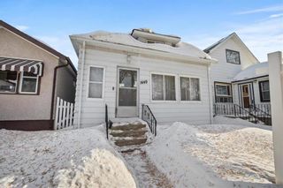 Photo 3: 1449 Bannatyne Avenue in Winnipeg: Weston Residential for sale (5D)  : MLS®# 202303536