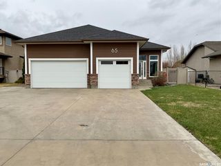 Main Photo: 65 Fairway Crescent in White City: Residential for sale : MLS®# SK968267