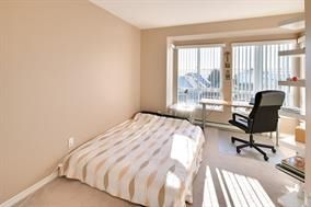 Photo 13: 107 209 E 6TH Street in North Vancouver: Lower Lonsdale Townhouse for sale in "Rose Garden Court" : MLS®# R2135887
